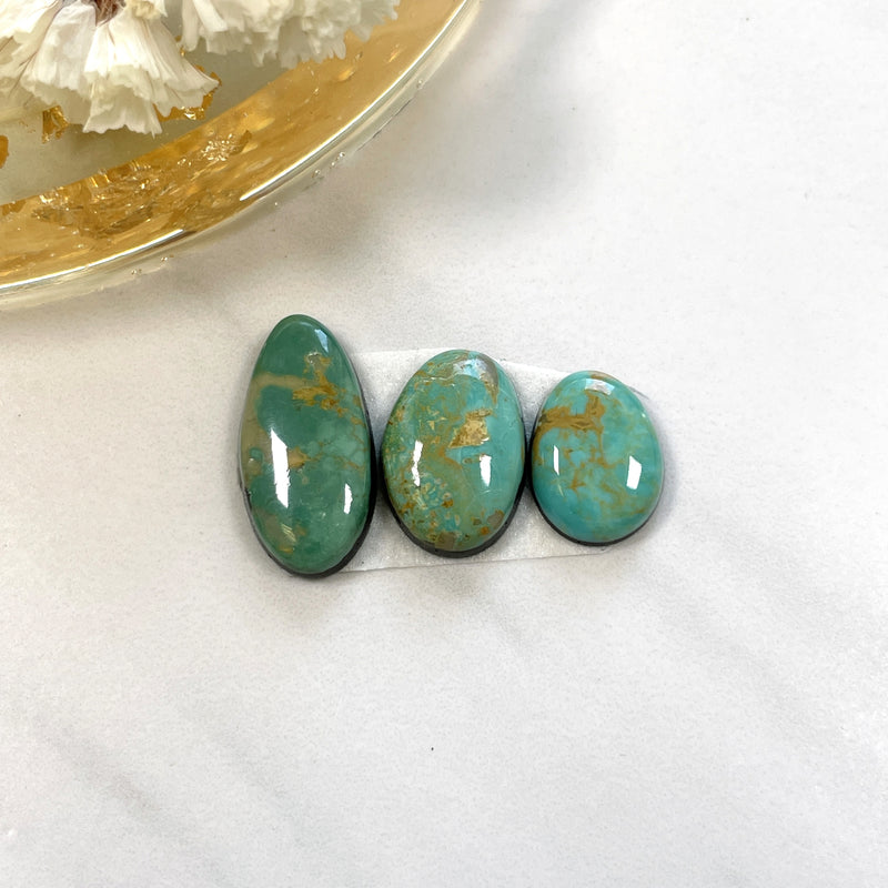 Small Sea Green Mixed Tyrone Turquoise, Set of 3 Background