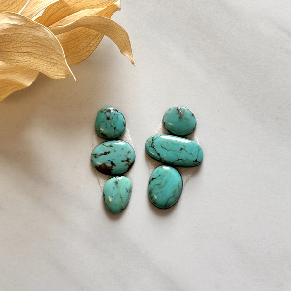 Small Sky Blue Mixed Pilot Mountain Turquoise, Set of 6 Background