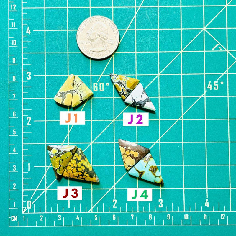 2. Small Triangle Mixed, Set of 2 - 052624