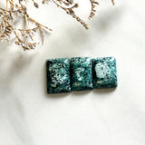 Medium Ocean Blue Bar Yungai Turquoise, Set of 3 Background