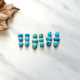 Small Sky Blue Mixed Kingman Turquoise, Set of 18 Background