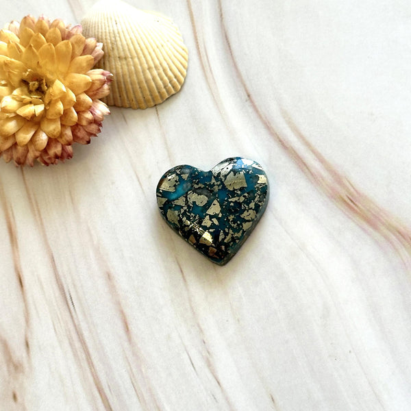 Large Sky Blue Heart Ithaca Peak Turquoise Background
