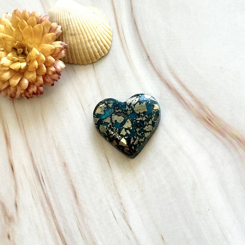 Large Sky Blue Heart Ithaca Peak Turquoise Background