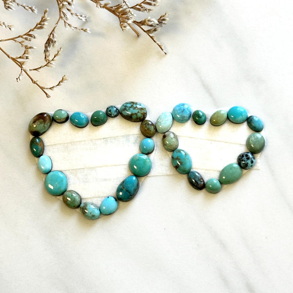 Small Mixed Mixed Mixed Turquoise, Set of 29 Background