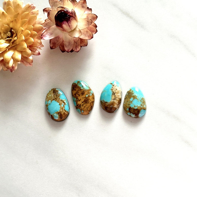 Small Sky Blue Mixed Number 8 Turquoise, Set of 4 Background