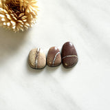 Medium Red Mixed White Buffalo Dolomite, Set of 3 Background