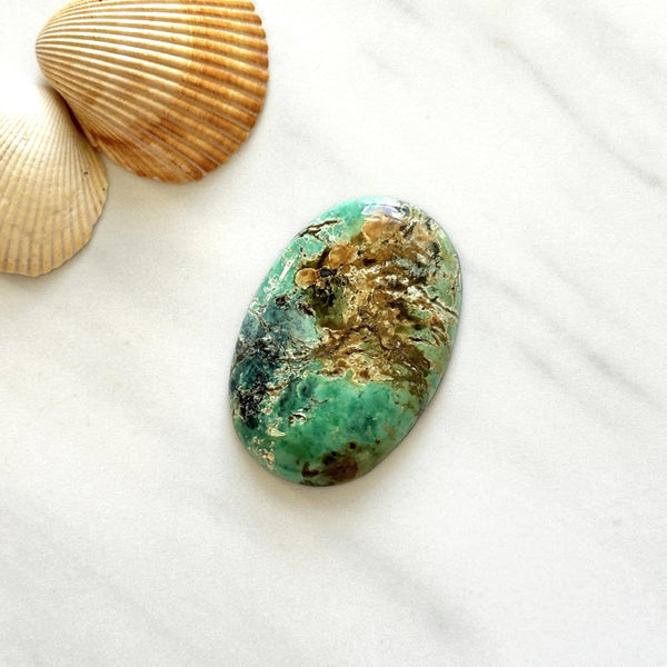 Large Sea Green Oval Crescent Lake Variscite Background
