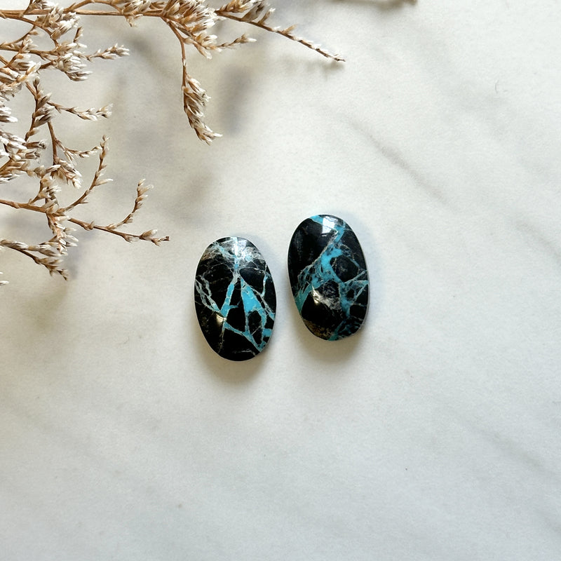 Medium Sky Blue Oval Blue Moon Turquoise, Set of 2 Background