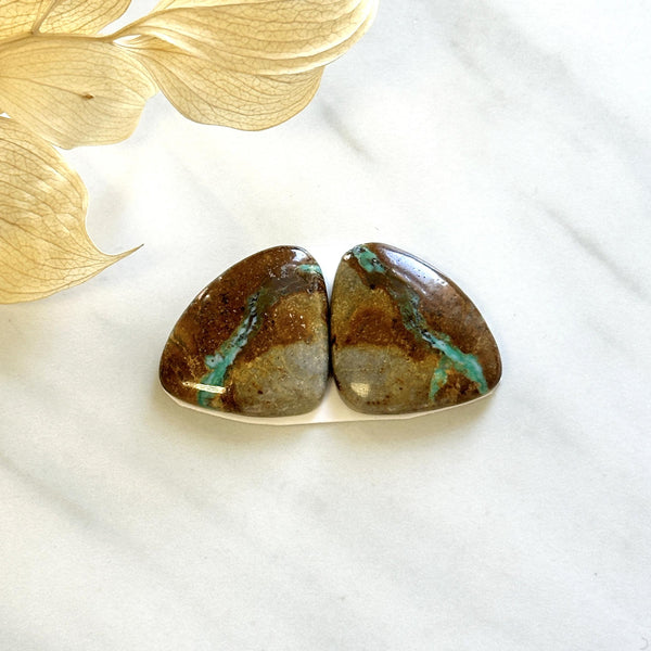 Large Sea Green Freeform Royston Turquoise, Set of 2 Background