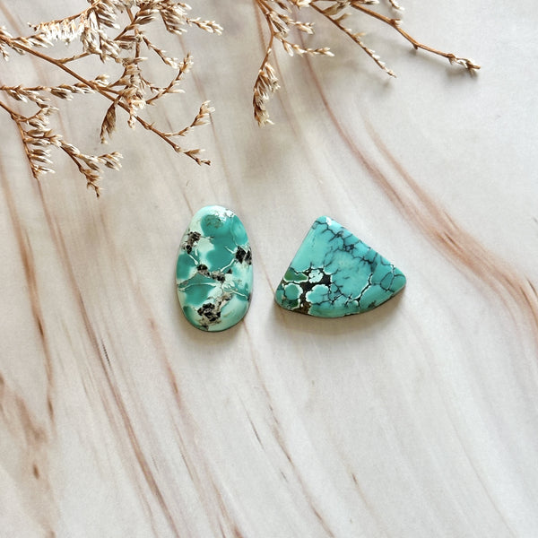 Large Sky Blue Mixed Yungai Turquoise, Set of 2 Background