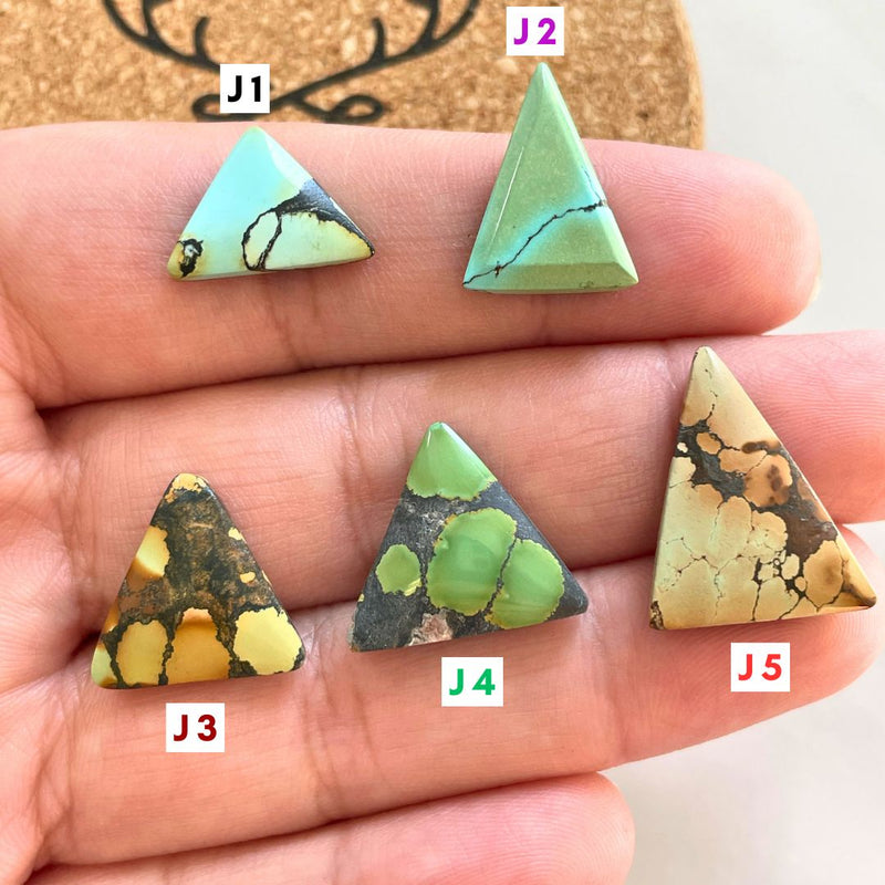 3. Small Triangle Treasure Mountain - 101124