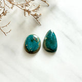 Medium Deep Green Mixed Fox Turquoise, Set of 2 Background