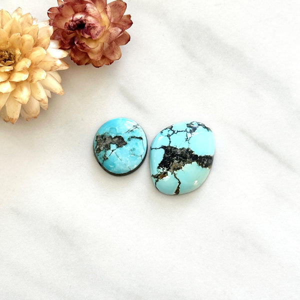 Small Sky Blue Mixed Yungai Turquoise, Set of 2 Background