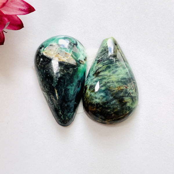 Large Deep Green Teardrop Crescent Lake Variscite, Set of 2 Background