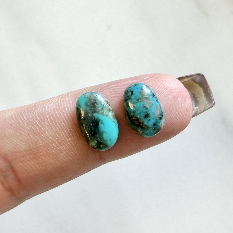 Small Sky Blue Oval Bisbee Turquoise, Set of 2 Background