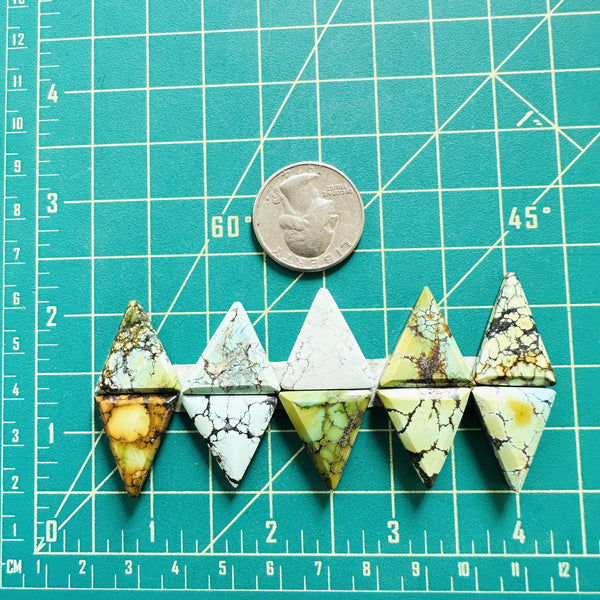 Medium Mixed Triangle Mixed Turquoise, Set of 10 Dimensions