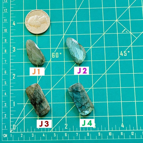 4. Large Freeform Labradorite - 003124