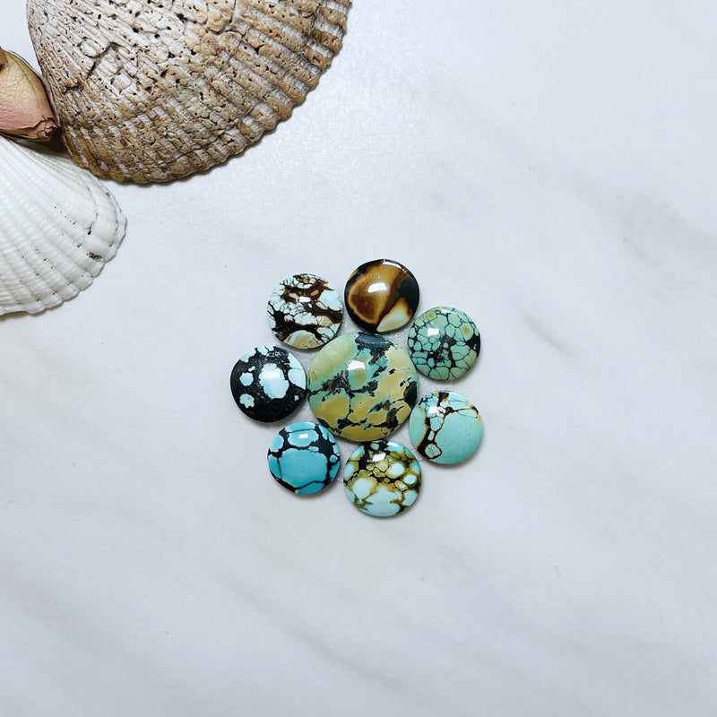 Small Mixed Round Mixed Turquoise, Set of 8 Background