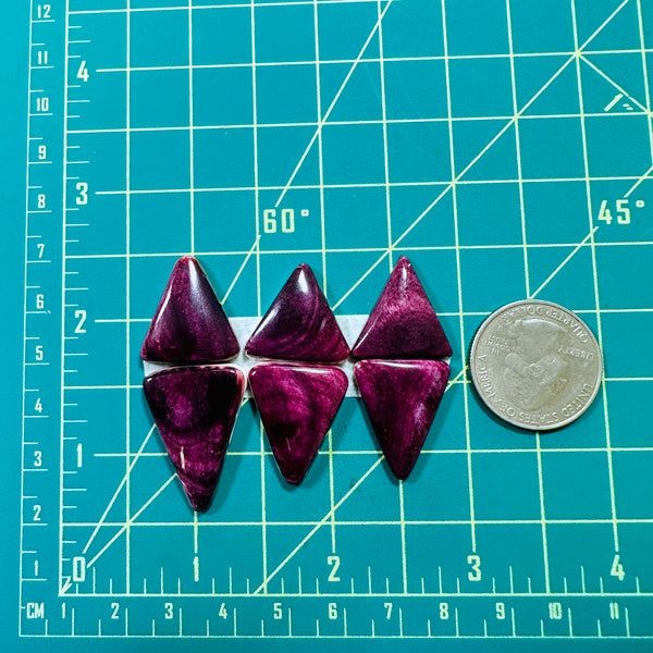 Medium Purple Triangle Spiny Oyster, Set of 6 Dimensions