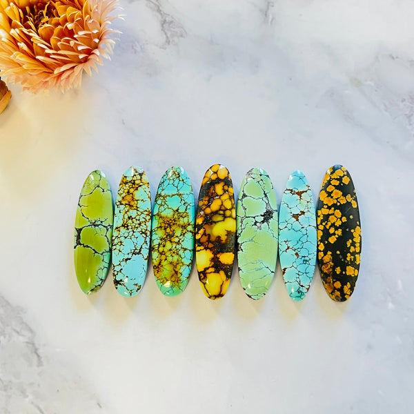 Large Mixed Surfboard Mixed Turquoise, Set of 7 Background