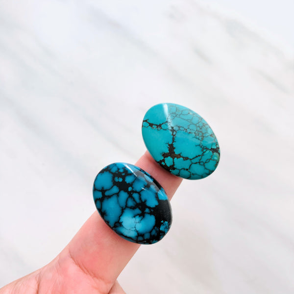22 x 30 mm  Oval Yungai Turquoise Cabochons, Set of 1