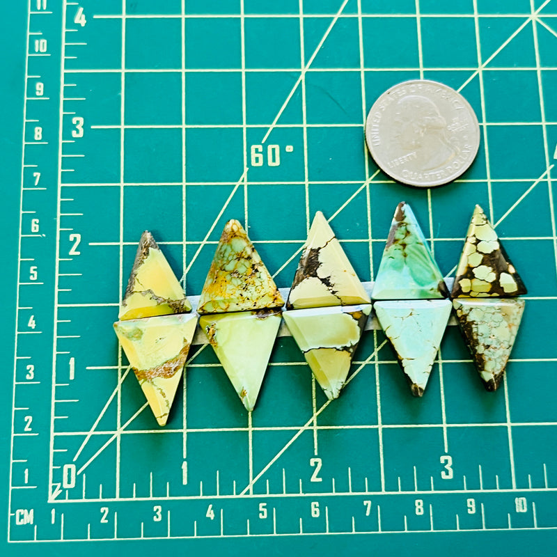 Medium  Mixed Triangle Mixed Turquoise, Set of 10 Dimensions