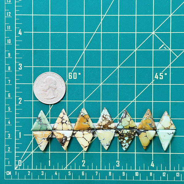 Small Mixed Triangle Mixed Turquoise, Set of 14 Dimensions