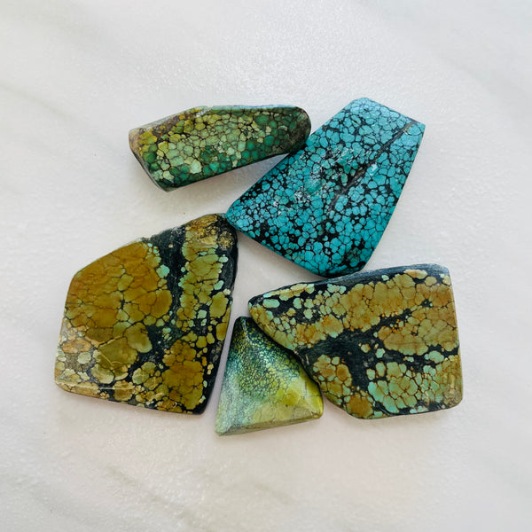 Mixed Rough Natural Enhanced Mixed Turquoise Slabs Background