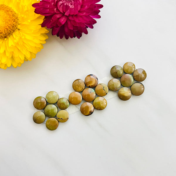 Small Royal Orange Round Treasure Mountain Turquoise, Set of 21 Background